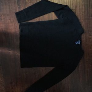 Black GAP 100% cashmere sweater